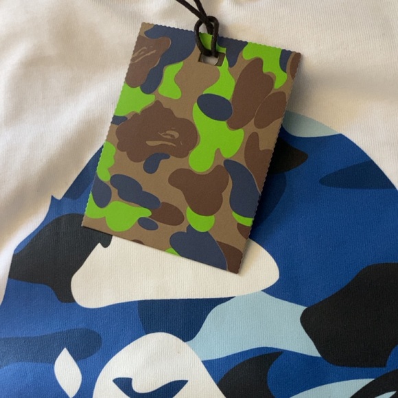 Bape White and Blue Camo Short Sleeve Tee - Picture 3 of 4